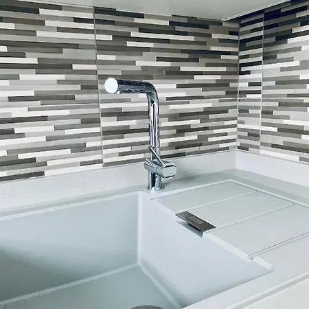 Fashion Vivalavida, Private Pool X Parking Playa Blanca (Lanzarote)