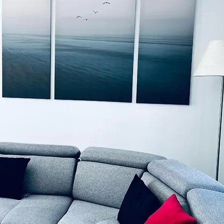 Fashion Vivalavida, Private Pool X Parking Villa *