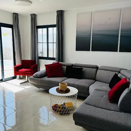 Fashion Vivalavida, Private Pool X Parking * Playa Blanca (Lanzarote)