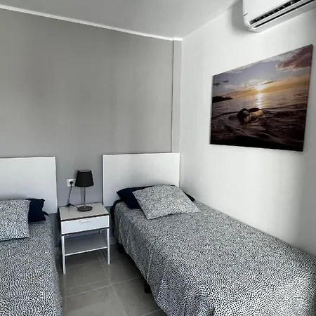 Fashion Vivalavida, Private Pool X Parking *