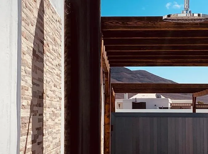 Villa Fashion Vivalavida, Private Pool X Parking Playa Blanca (Lanzarote)