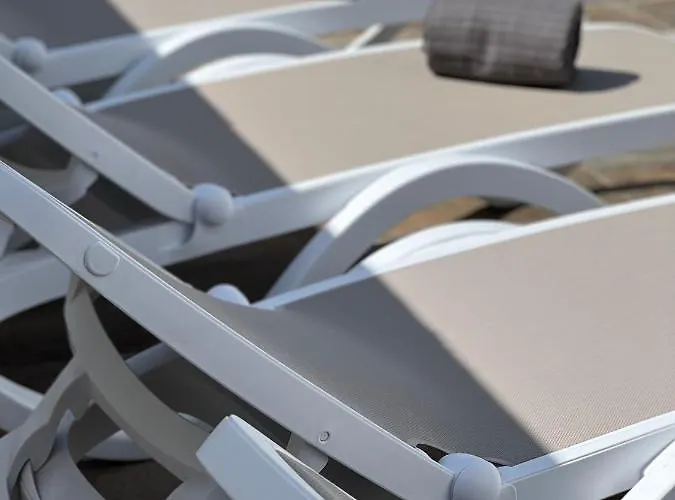 Fashion Vivalavida, Private Pool X Parking Villa *