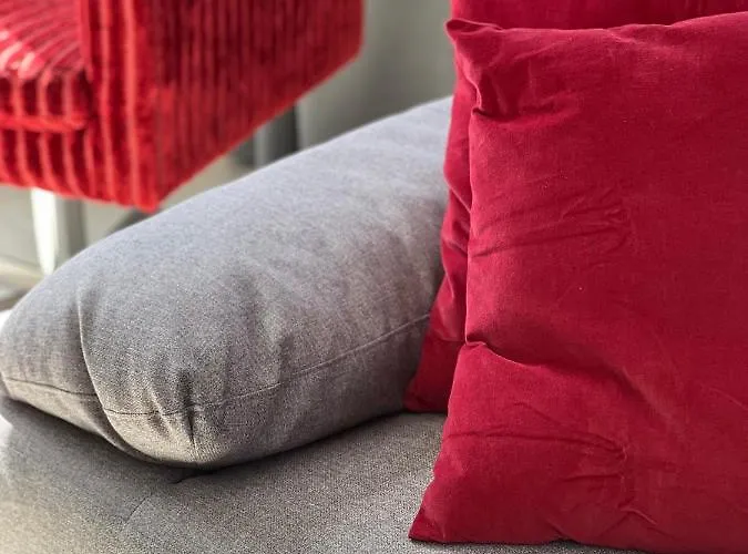 Fashion Vivalavida, Private Pool X Parking Villa *